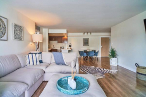 Blue Water Views Luxury Retreat In Marina del Rey